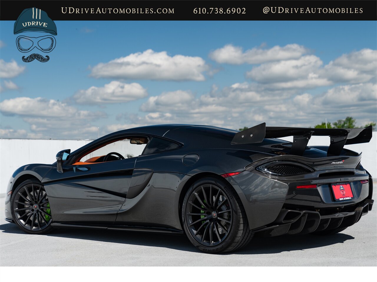 2017 McLaren 570 GT  Carbon Fibre Exterior Pack Sports Exhaust Bowers & Wilkens Audio - Photo 6 - West Chester, PA 19382