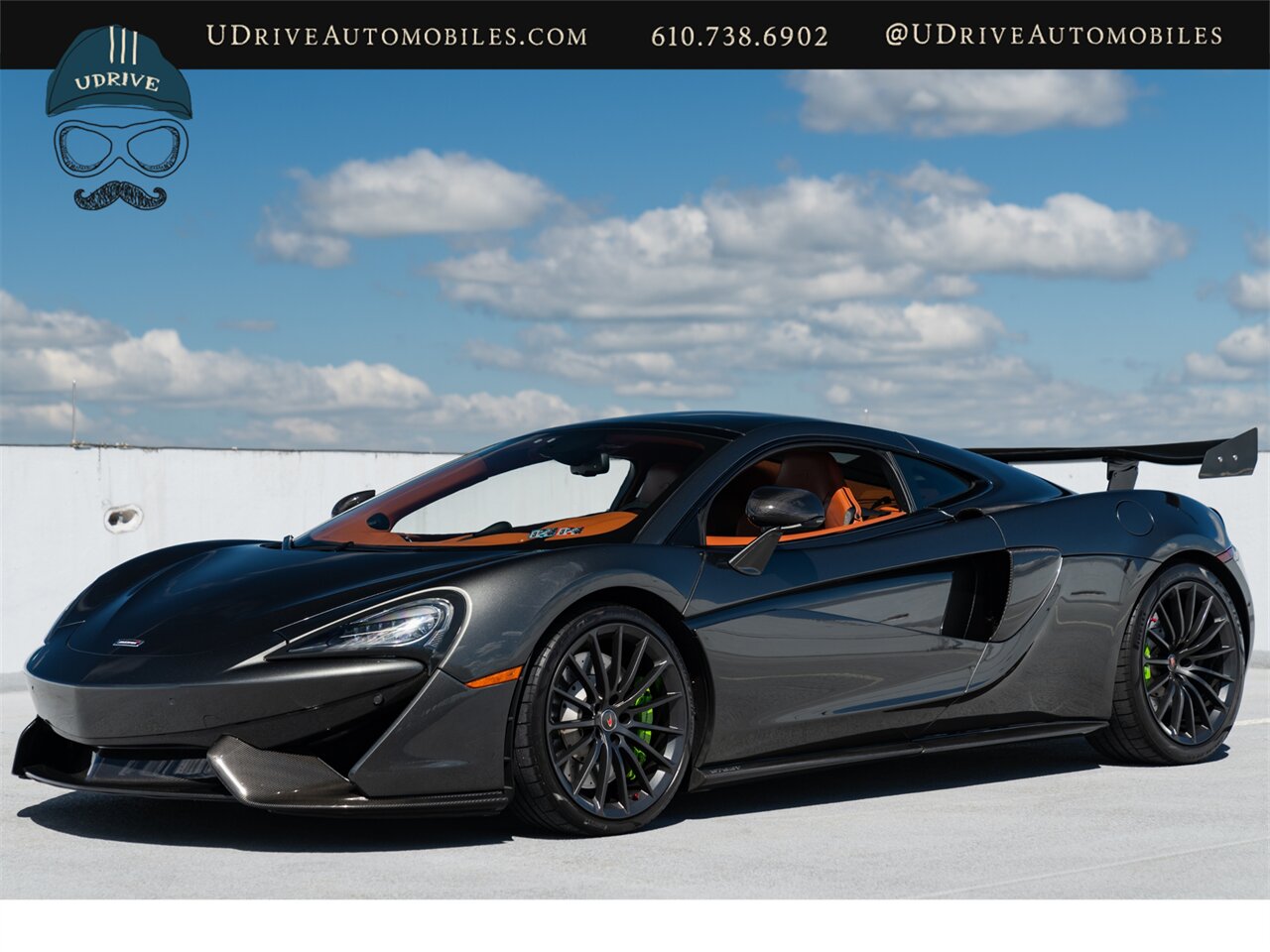 2017 McLaren 570 GT  Carbon Fibre Exterior Pack Sports Exhaust Bowers & Wilkens Audio - Photo 15 - West Chester, PA 19382