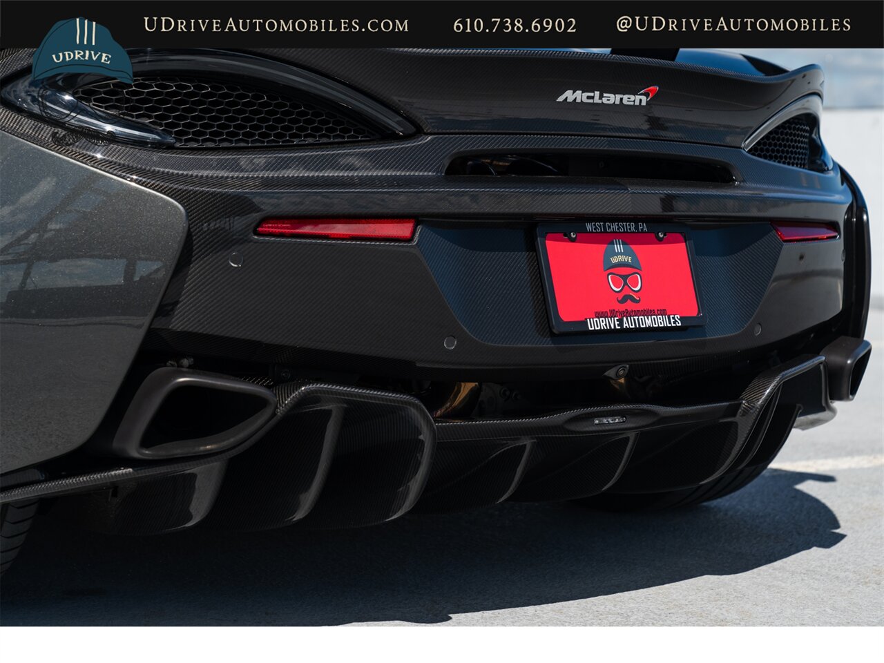 2017 McLaren 570 GT  Carbon Fibre Exterior Pack Sports Exhaust Bowers & Wilkens Audio - Photo 28 - West Chester, PA 19382