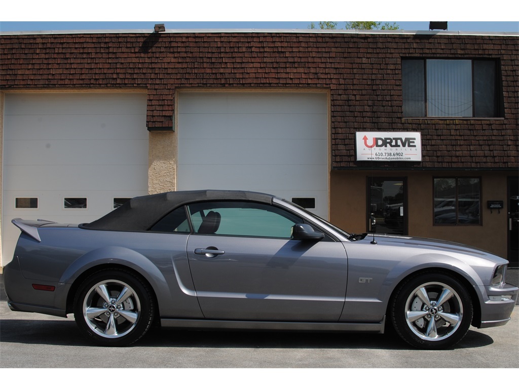 2006 Ford Mustang GT Deluxe   - Photo 6 - West Chester, PA 19382