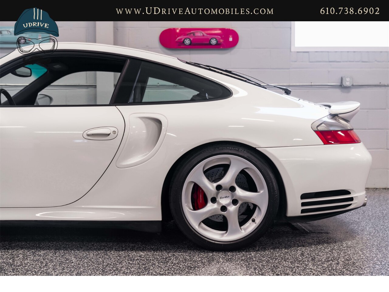 2004 Porsche 911 Turbo 996 6 Speed Carrara White over Black  White Vent Slats White Gauge Surround - Photo 26 - West Chester, PA 19382