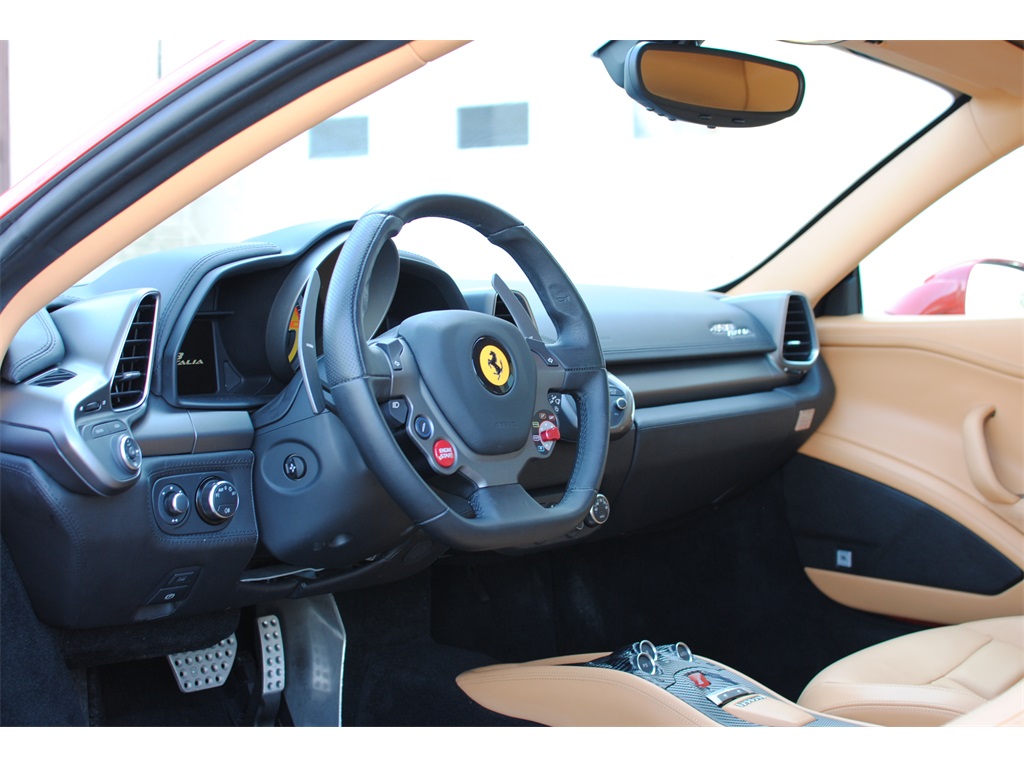 2011 Ferrari 458   - Photo 15 - West Chester, PA 19382