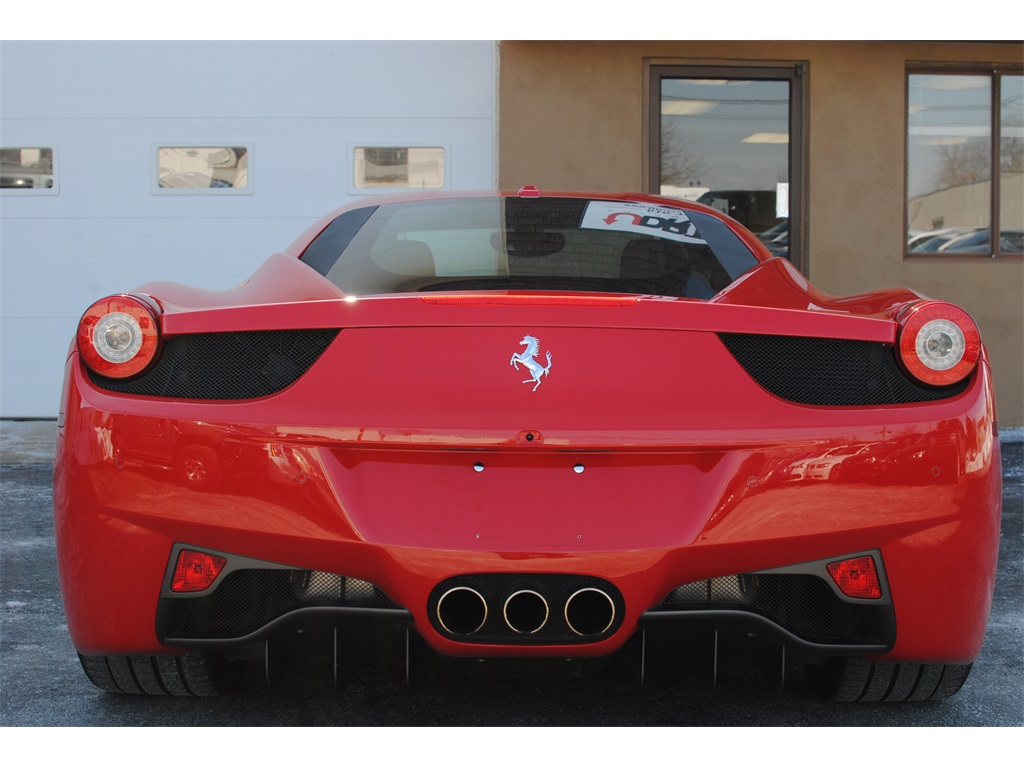 2011 Ferrari 458   - Photo 10 - West Chester, PA 19382