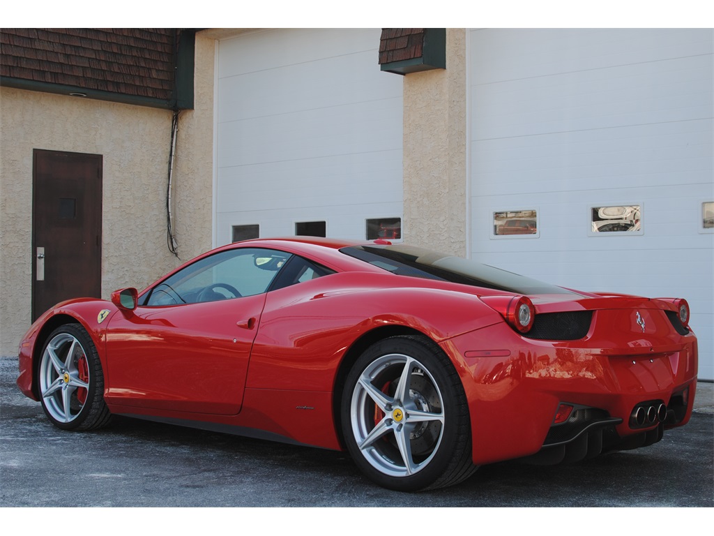 2011 Ferrari 458   - Photo 11 - West Chester, PA 19382