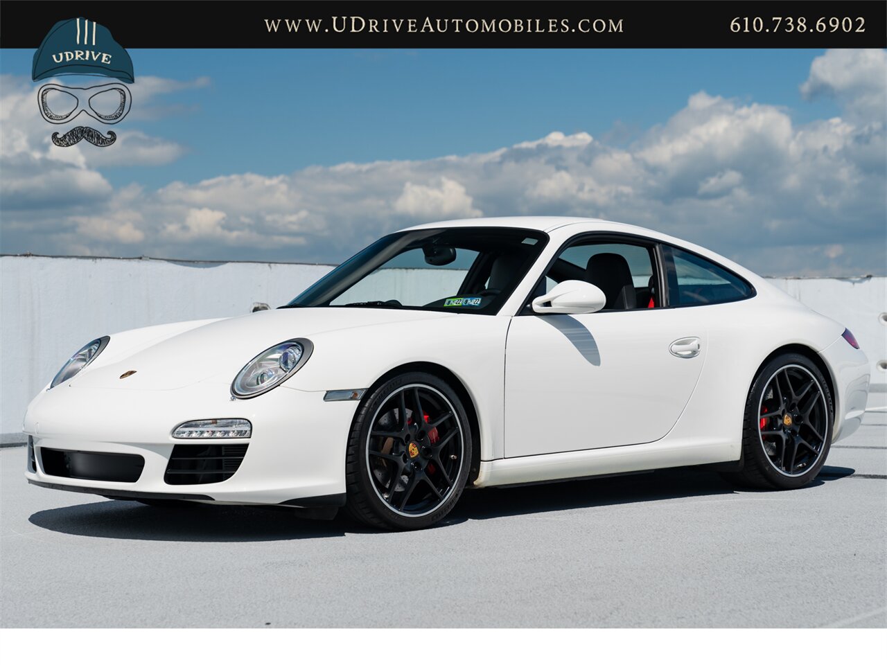 2009 Porsche 911 Carrera S  Red Belts Rare Carrara White - Photo 11 - West Chester, PA 19382