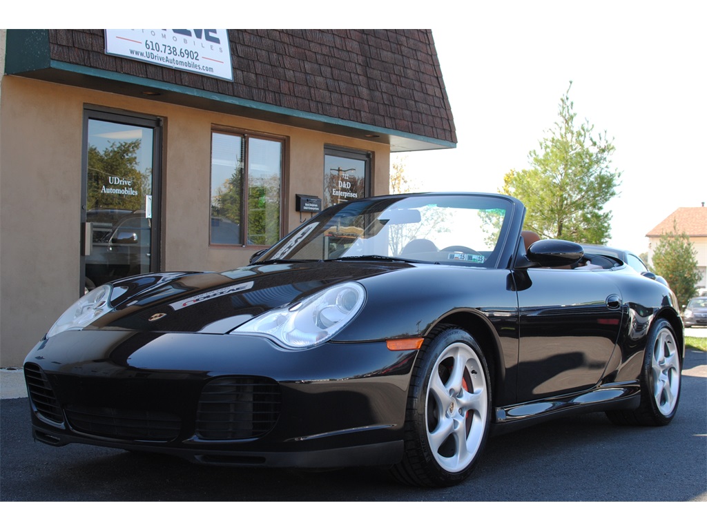 2004 Porsche 911 Carrera 4   - Photo 2 - West Chester, PA 19382