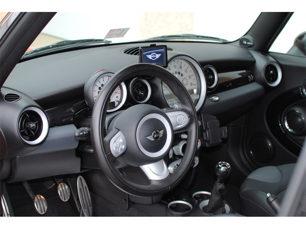 2010 MINI Cooper Clubman John Cooper Works   - Photo 16 - West Chester, PA 19382