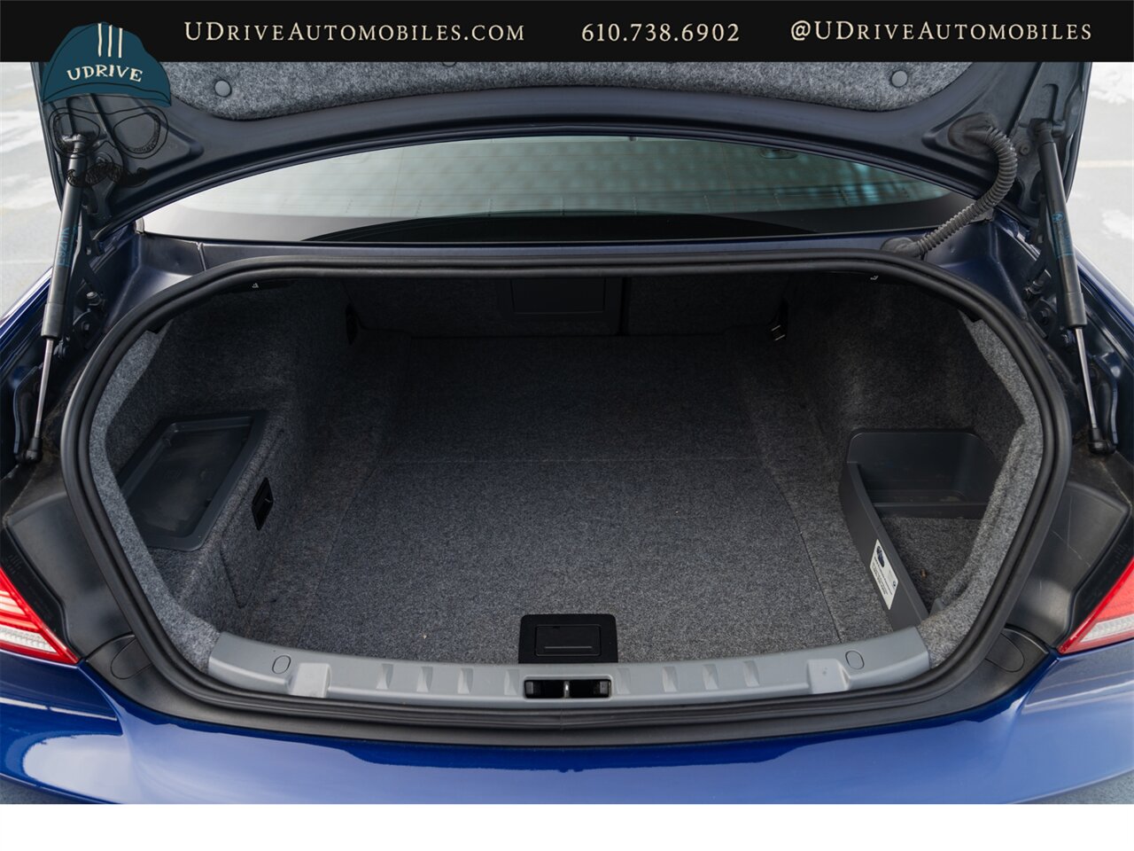 2008 BMW M3  6 Speed Manual Interlagos Blue Carbon Roof 19's - Photo 48 - West Chester, PA 19382