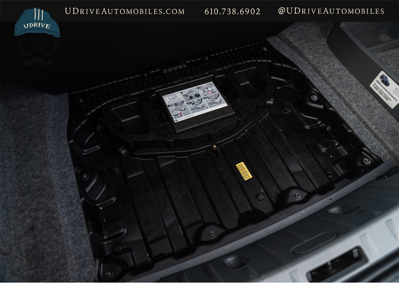 2008 BMW M3  6 Speed Manual Interlagos Blue Carbon Roof 19's - Photo 49 - West Chester, PA 19382