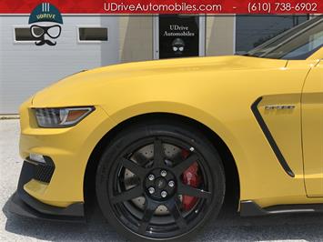 2016 Ford Mustang Shelby GT350R GT350 16 Miles 6 Speed  