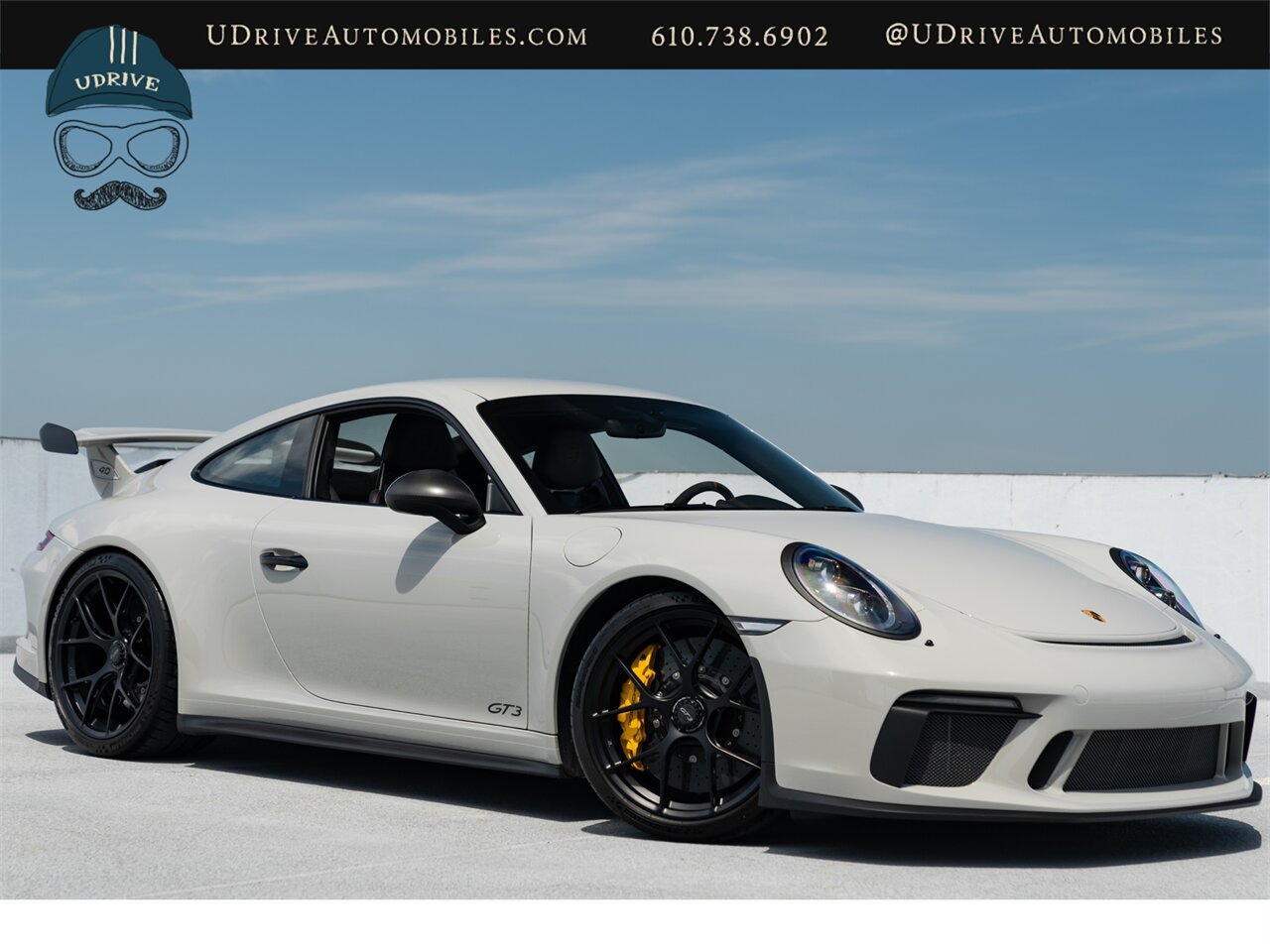 2018 Porsche 911 GT3  6 Speed Carbon Bucket Seats PCCB FAL Red Stitching Full Body PPF - Photo 4 - West Chester, PA 19382