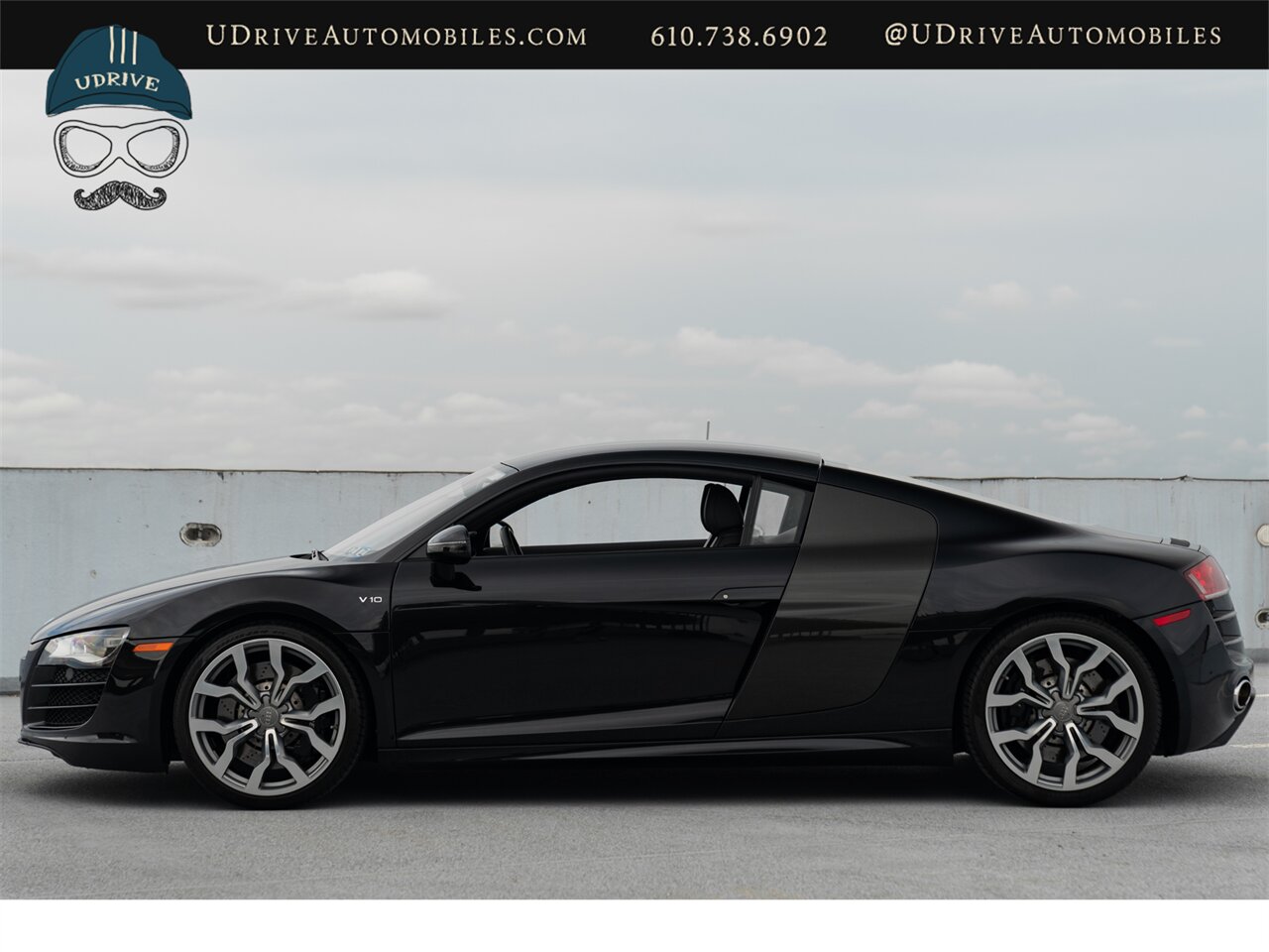 2012 Audi R8 5.2 quattro  V10 6 Speed Manual 8k Miles - Photo 9 - West Chester, PA 19382