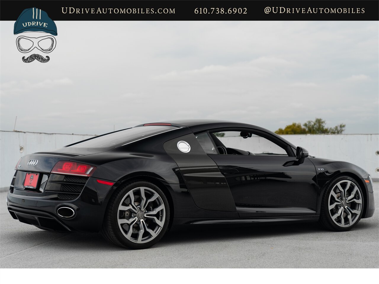 2012 Audi R8 5.2 quattro  V10 6 Speed Manual 8k Miles - Photo 20 - West Chester, PA 19382