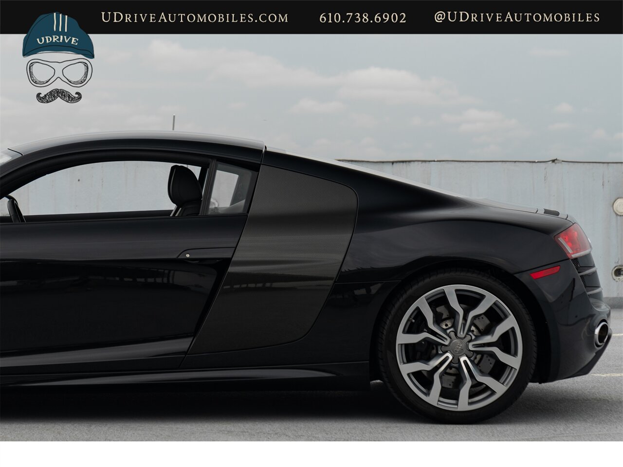 2012 Audi R8 5.2 quattro  V10 6 Speed Manual 8k Miles - Photo 25 - West Chester, PA 19382