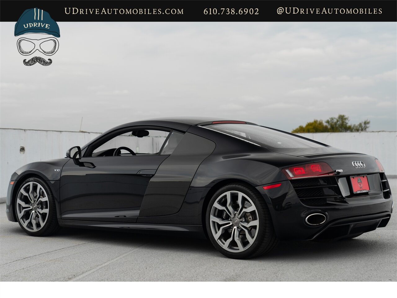 2012 Audi R8 5.2 quattro  V10 6 Speed Manual 8k Miles - Photo 24 - West Chester, PA 19382