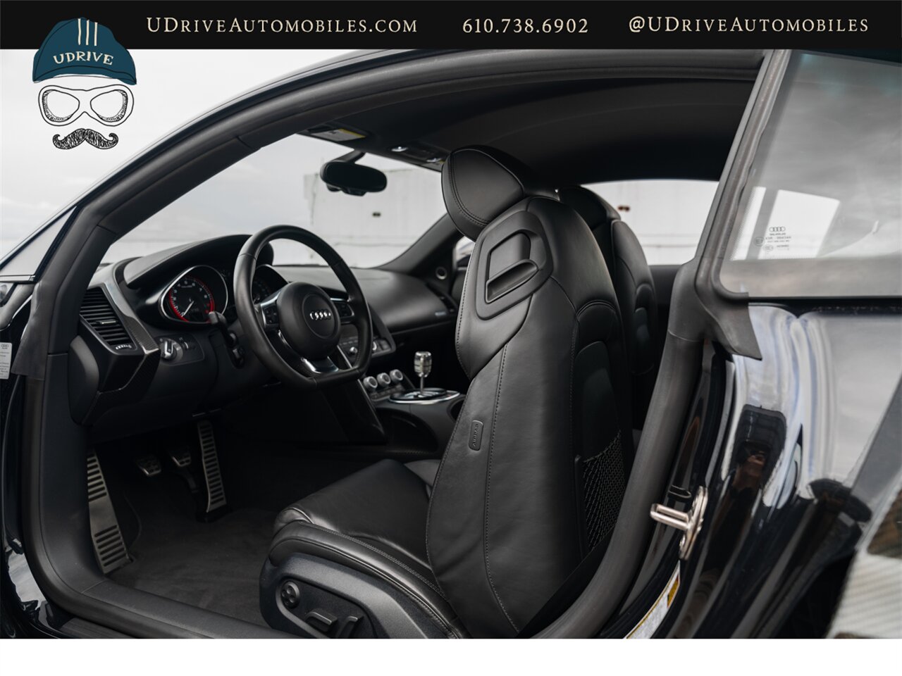 2012 Audi R8 5.2 quattro  V10 6 Speed Manual 8k Miles - Photo 45 - West Chester, PA 19382