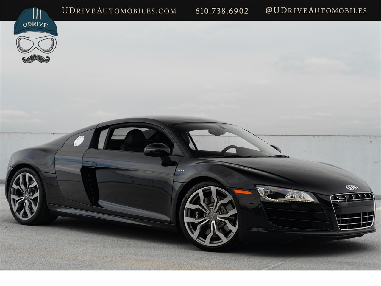 2012 Audi R8 5.2 quattro  V10 6 Speed Manual 8k Miles - Photo 3 - West Chester, PA 19382