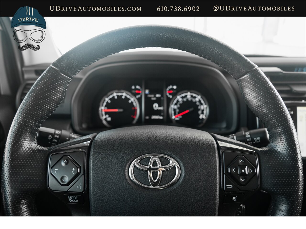 2023 Toyota 4Runner TRD Off-Road Premium  Lunar Rock Factory Warranty 1 Owner - Photo 30 - West Chester, PA 19382