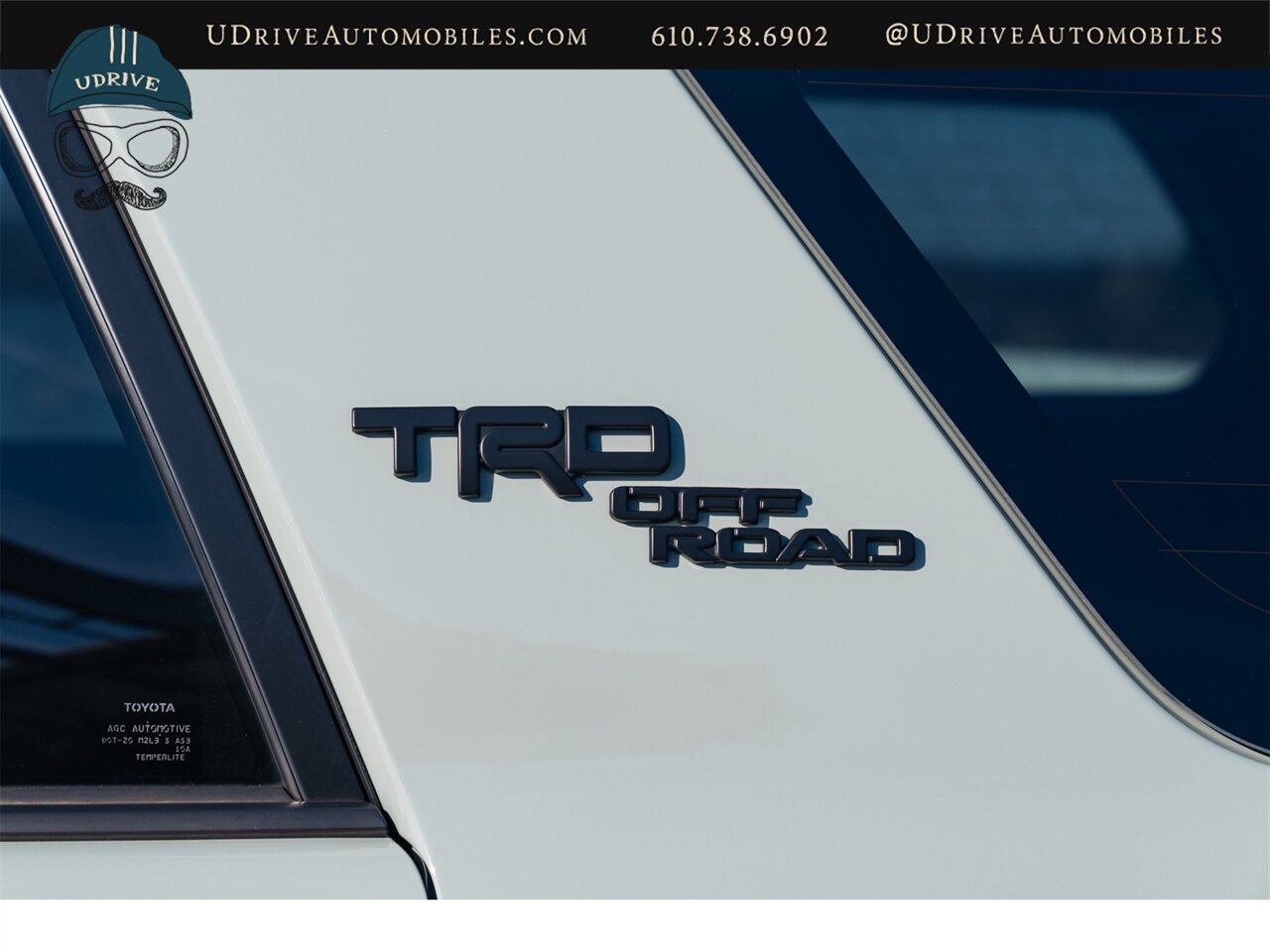 2023 Toyota 4Runner TRD Off-Road Premium  Lunar Rock Factory Warranty 1 Owner - Photo 23 - West Chester, PA 19382