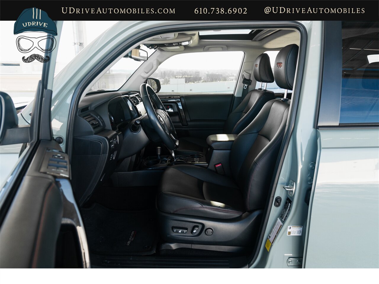 2023 Toyota 4Runner TRD Off-Road Premium  Lunar Rock Factory Warranty 1 Owner - Photo 27 - West Chester, PA 19382