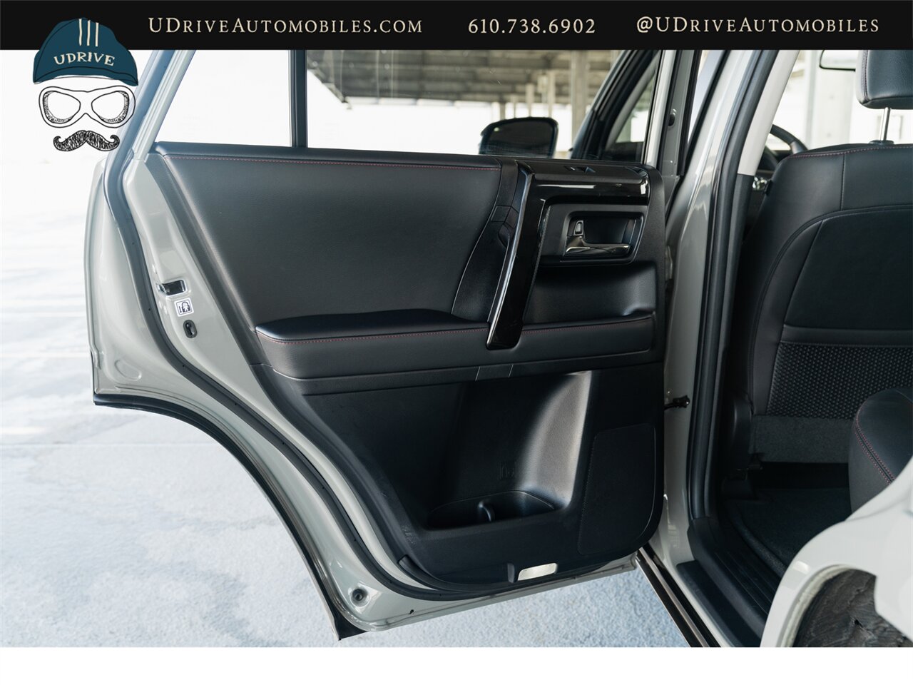 2023 Toyota 4Runner TRD Off-Road Premium  Lunar Rock Factory Warranty 1 Owner - Photo 44 - West Chester, PA 19382