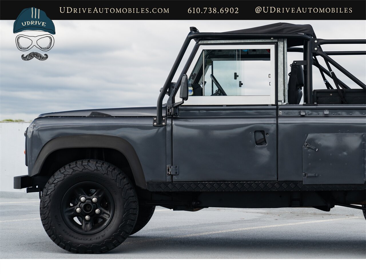 1986 Land Rover Defender Defender 110  Automatic Transmission 4.0L V8 Convertible Rear Jump Seats - Photo 8 - West Chester, PA 19382