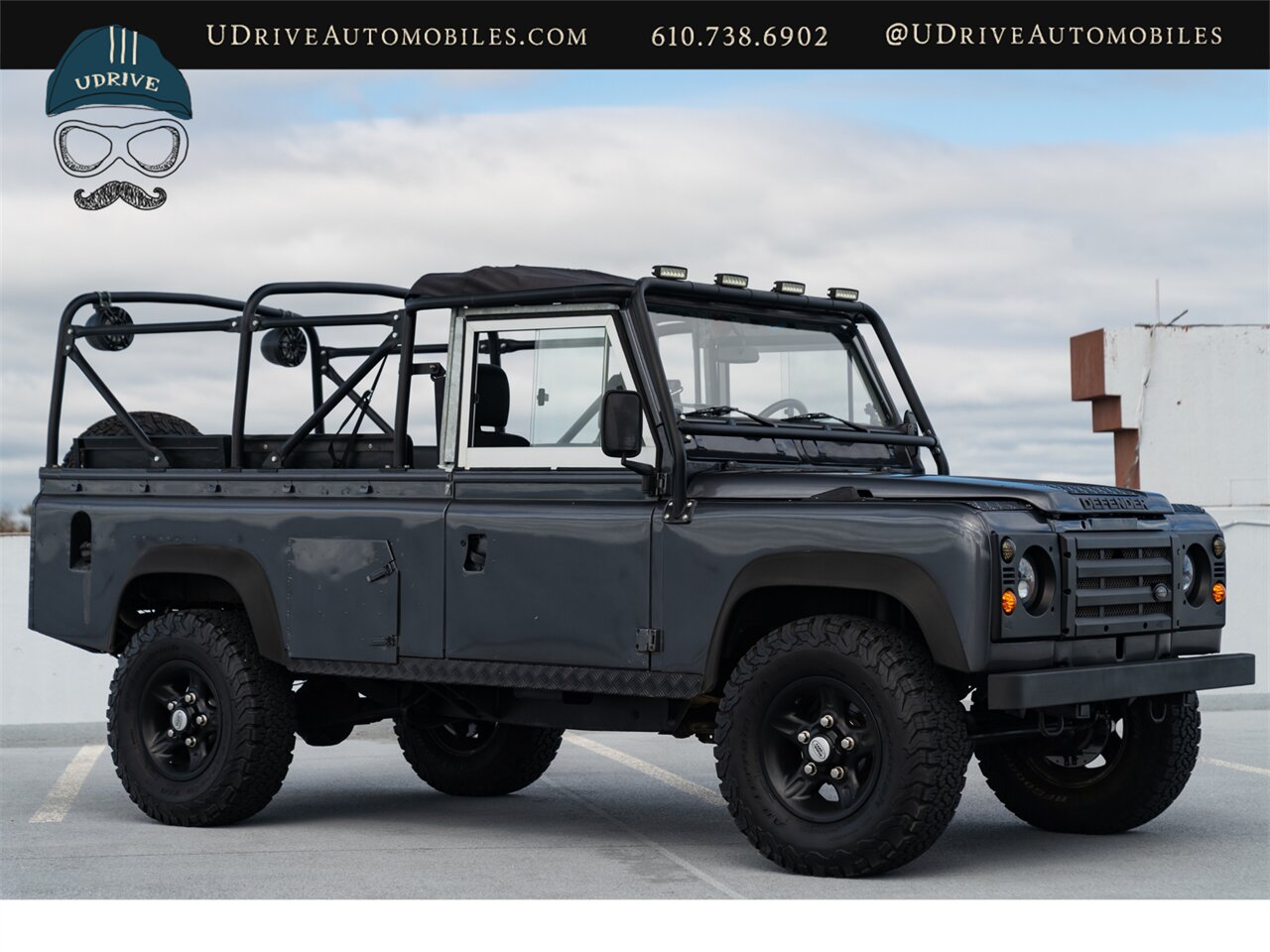 1986 Land Rover Defender Defender 110  Automatic Transmission 4.0L V8 Convertible Rear Jump Seats - Photo 17 - West Chester, PA 19382