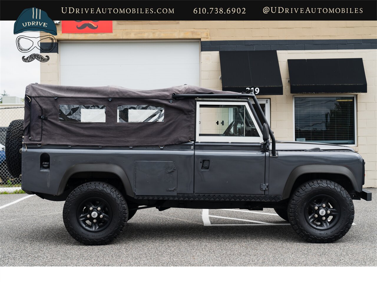 1986 Land Rover Defender Defender 110  Automatic Transmission 4.0L V8 Convertible Rear Jump Seats - Photo 66 - West Chester, PA 19382
