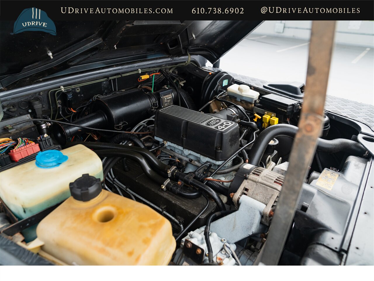 1986 Land Rover Defender Defender 110  Automatic Transmission 4.0L V8 Convertible Rear Jump Seats - Photo 60 - West Chester, PA 19382