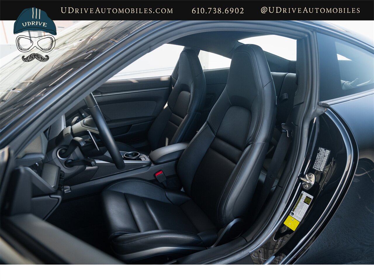 2020 Porsche 911 Carrera S   - Photo 7 - West Chester, PA 19382