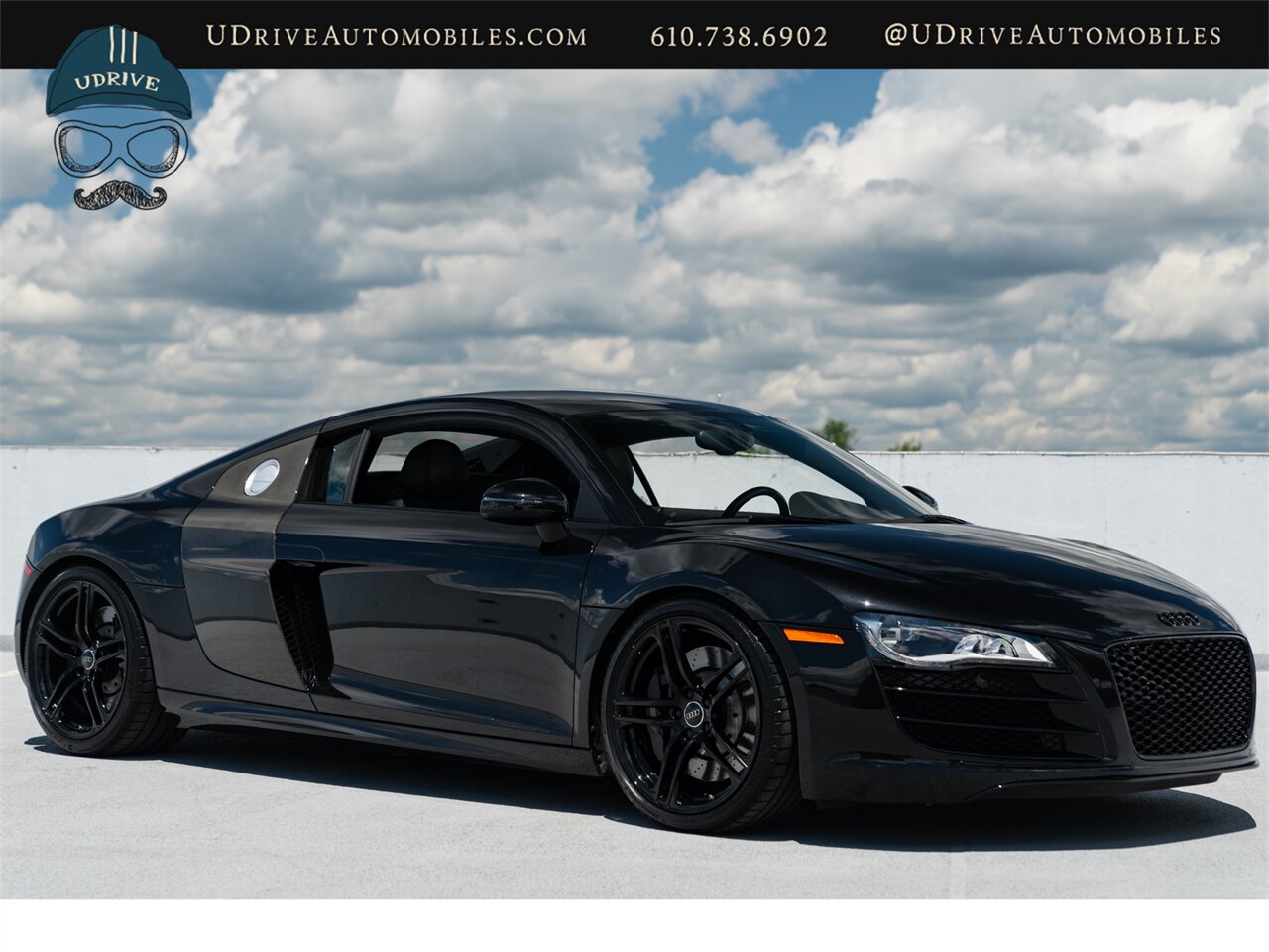 2010 Audi R8 5.2 Quattro  V10 6 Speed Manual - Photo 16 - West Chester, PA 19382