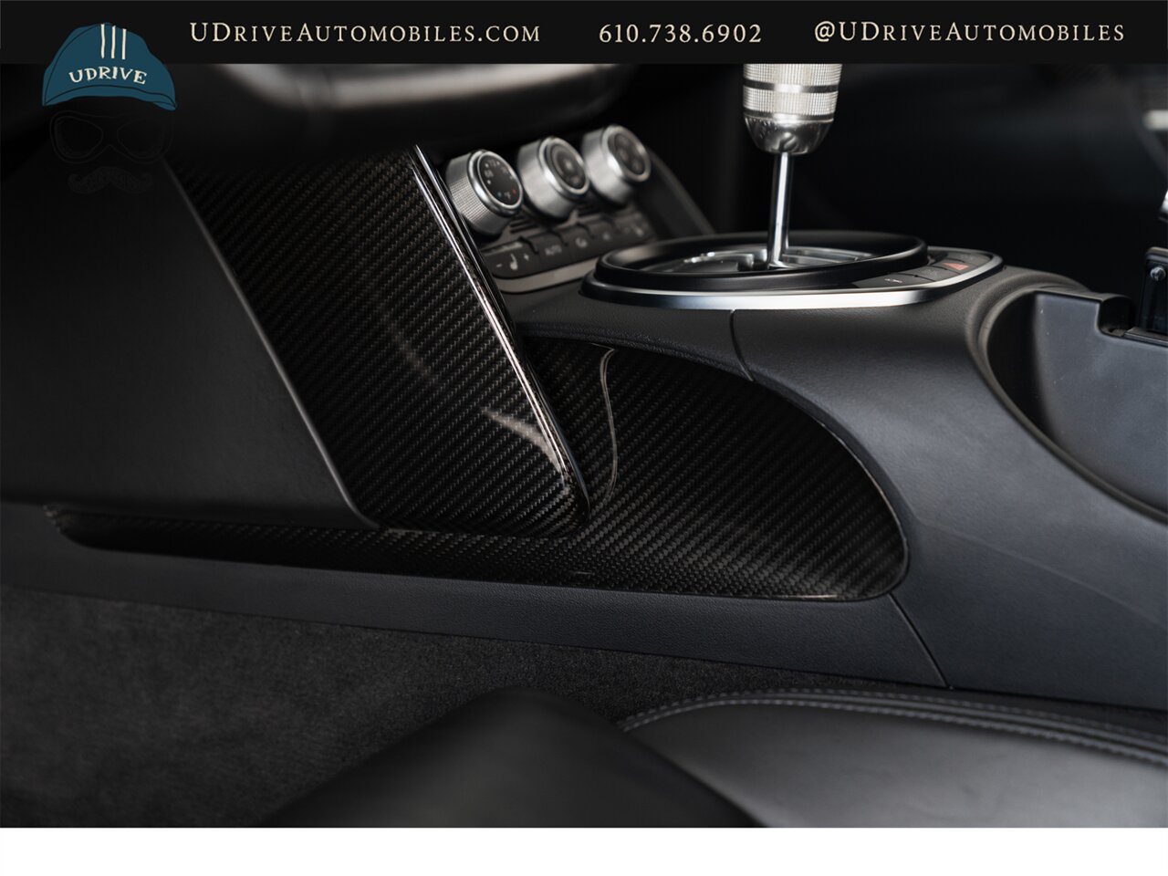 2010 Audi R8 5.2 Quattro  V10 6 Speed Manual - Photo 43 - West Chester, PA 19382