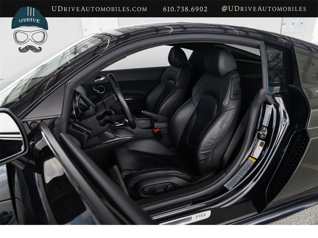 2010 Audi R8 5.2 Quattro  V10 6 Speed Manual - Photo 30 - West Chester, PA 19382