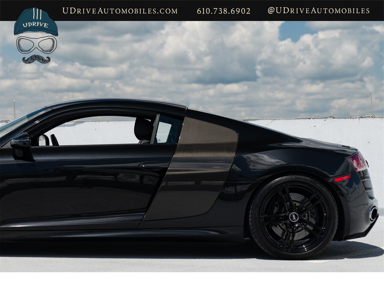 2010 Audi R8 5.2 Quattro  V10 6 Speed Manual - Photo 25 - West Chester, PA 19382