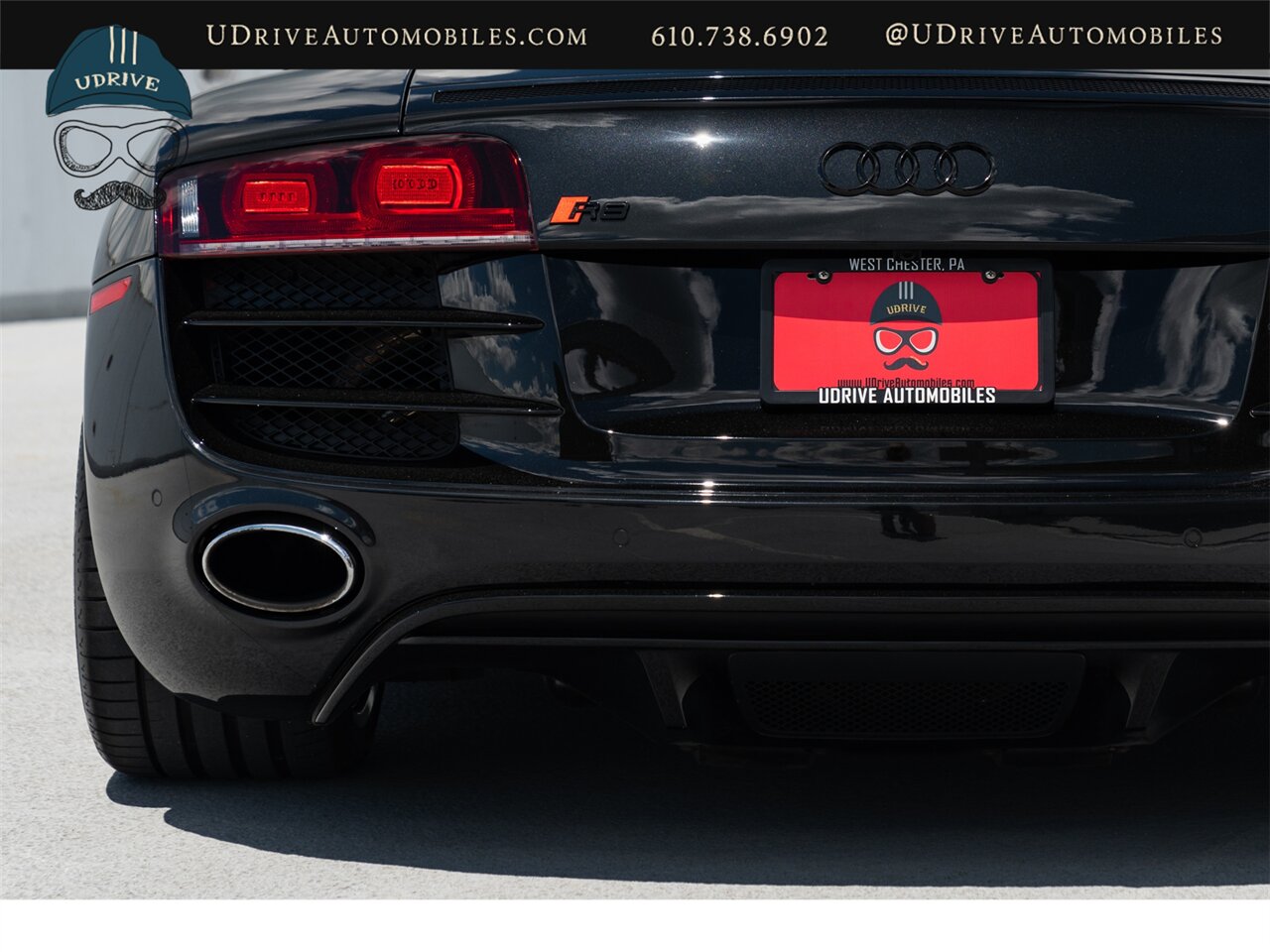 2010 Audi R8 5.2 Quattro  V10 6 Speed Manual - Photo 23 - West Chester, PA 19382