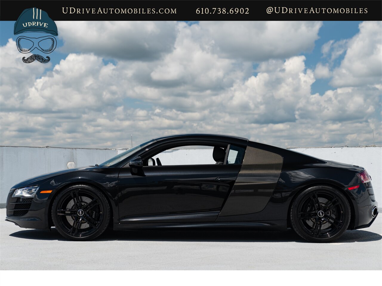 2010 Audi R8 5.2 Quattro  V10 6 Speed Manual - Photo 10 - West Chester, PA 19382