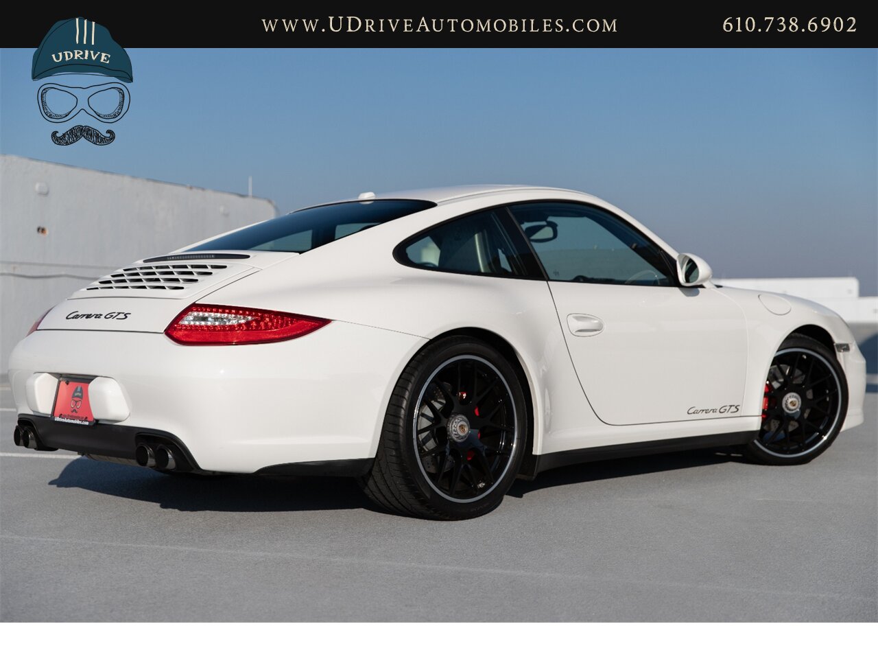 2011 Porsche 911 Carrera GTS 6 Speed 8k Miles Sports Suspension  Carrara White 997.2 - Photo 4 - West Chester, PA 19382