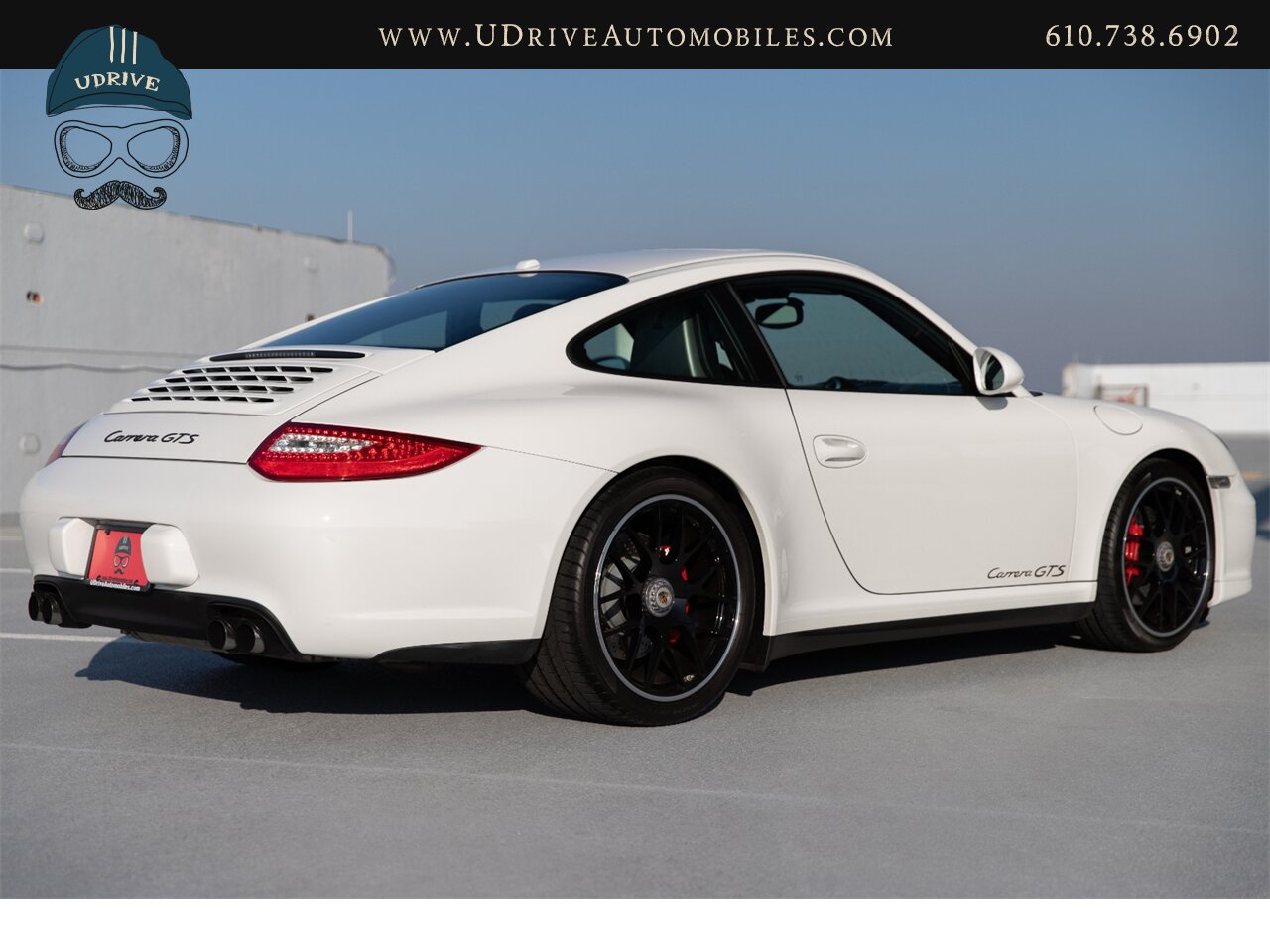 2011 Porsche 911 Carrera GTS 6 Speed 8k Miles Sports Suspension  Carrara White 997.2 - Photo 20 - West Chester, PA 19382