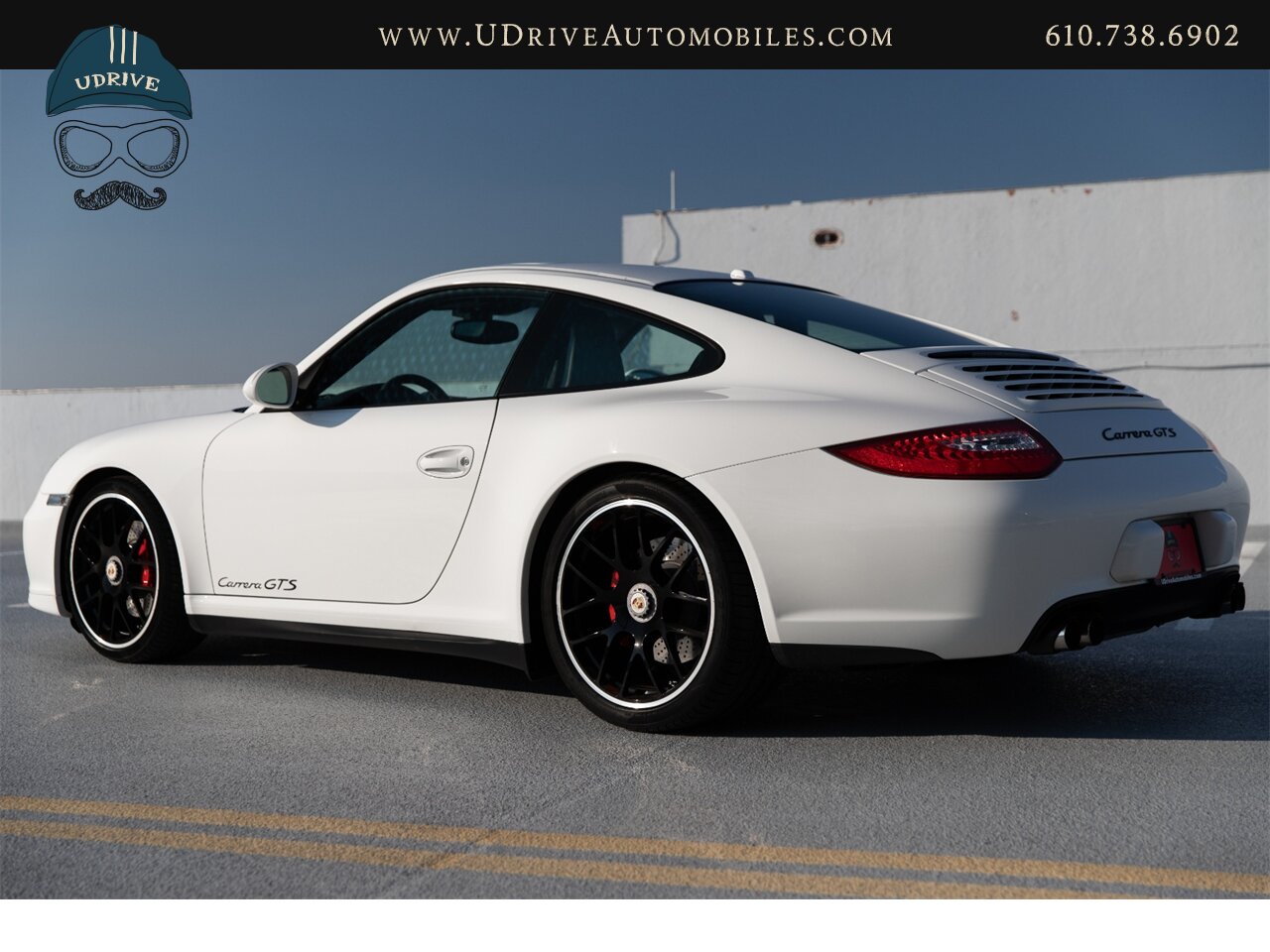 2011 Porsche 911 Carrera GTS 6 Speed 8k Miles Sports Suspension  Carrara White 997.2 - Photo 24 - West Chester, PA 19382