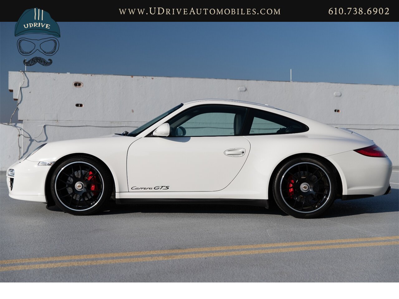 2011 Porsche 911 Carrera GTS 6 Speed 8k Miles Sports Suspension  Carrara White 997.2 - Photo 9 - West Chester, PA 19382