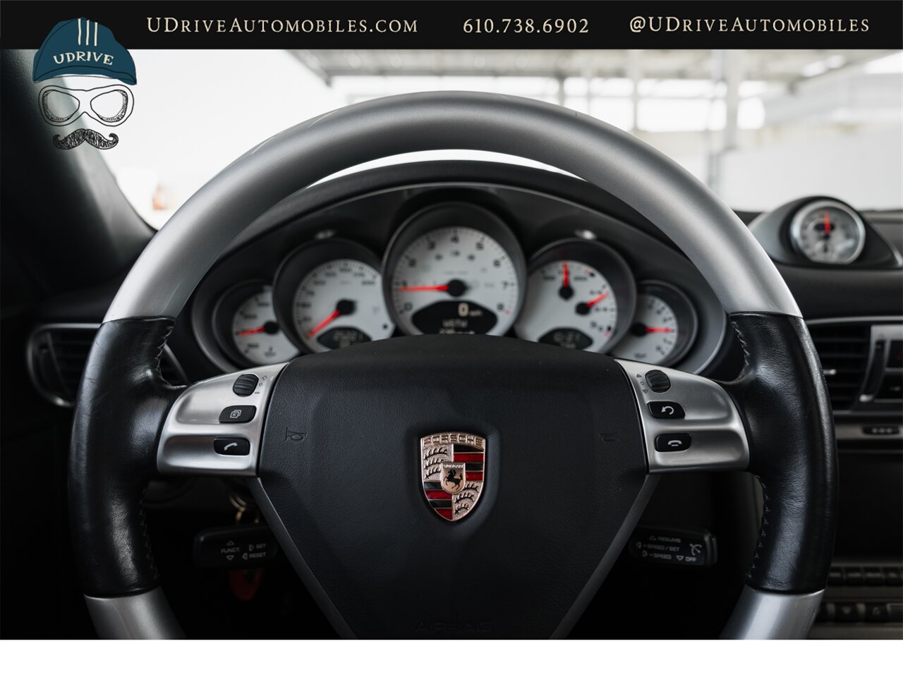 2006 Porsche 911 Carrera S  997S 6 Sp Factory Aerokit Chrono Sport Seats Wht Dials Alum Look Steer Whl Silver Belts - Photo 31 - West Chester, PA 19382
