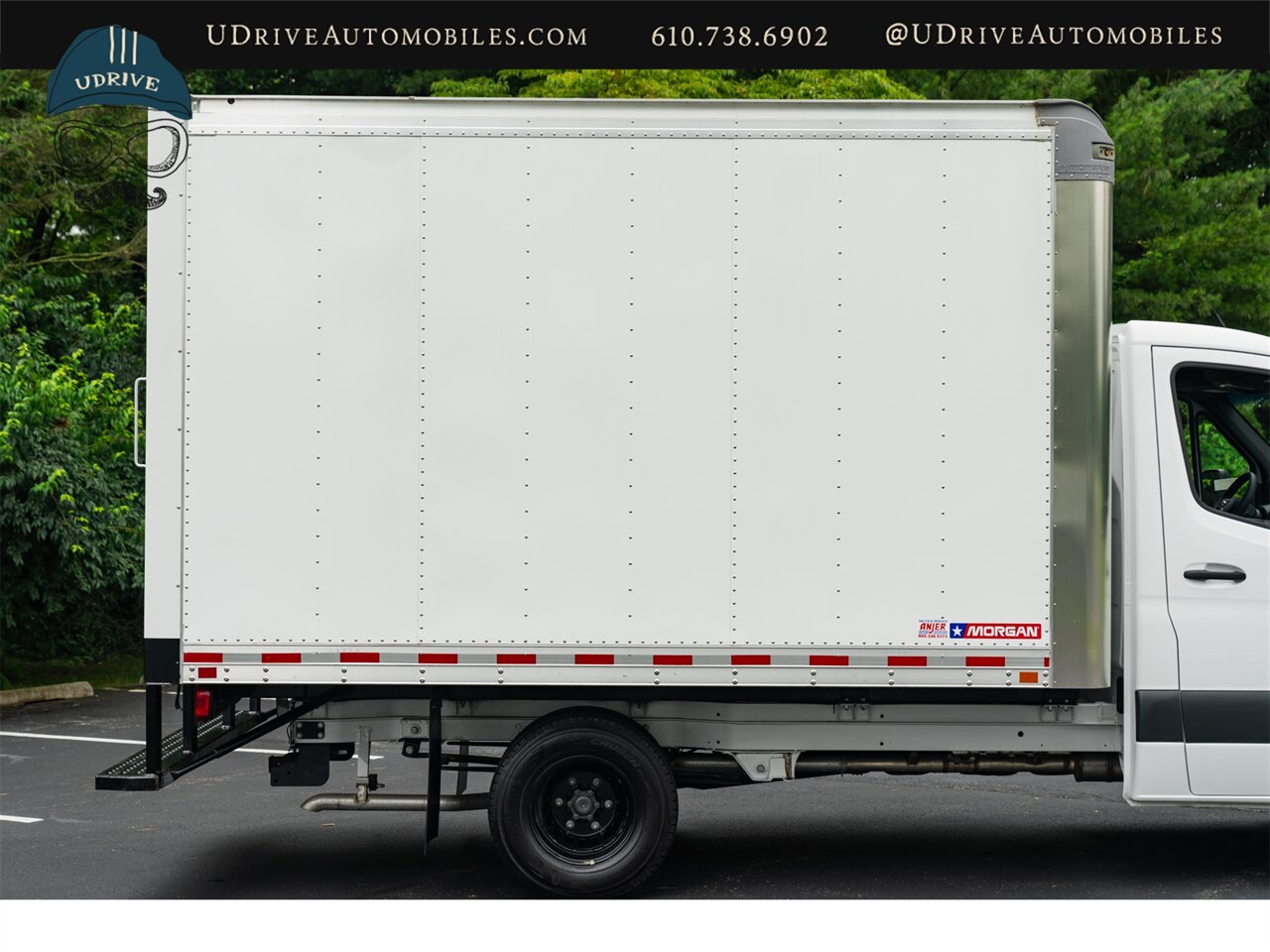 2023 Mercedes-Benz Sprinter 4500 Box Truck 260 Miles Diesel - Photo 21 - West Chester, PA 19382