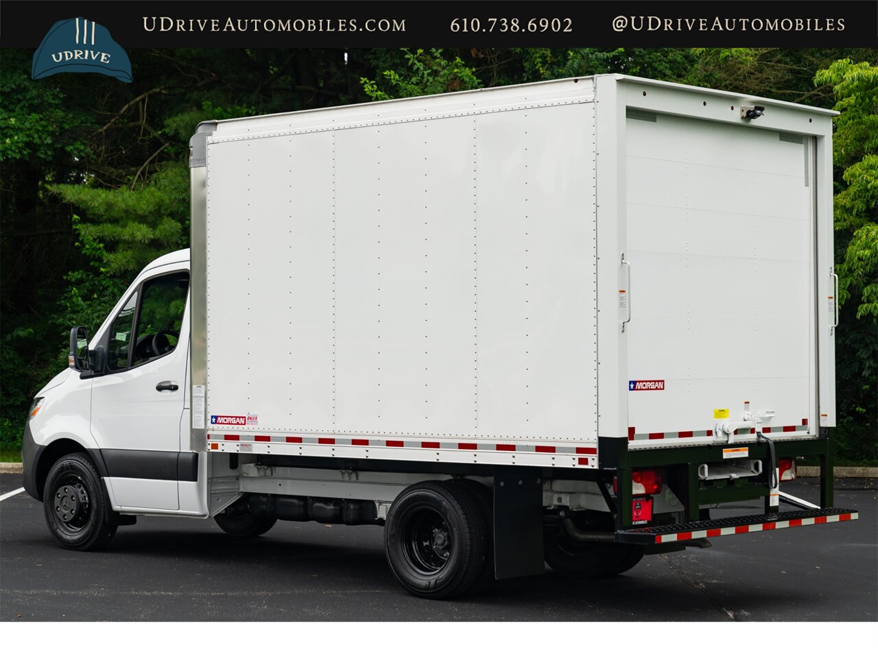 2023 Mercedes-Benz Sprinter 4500 Box Truck 260 Miles Diesel - Photo 32 - West Chester, PA 19382