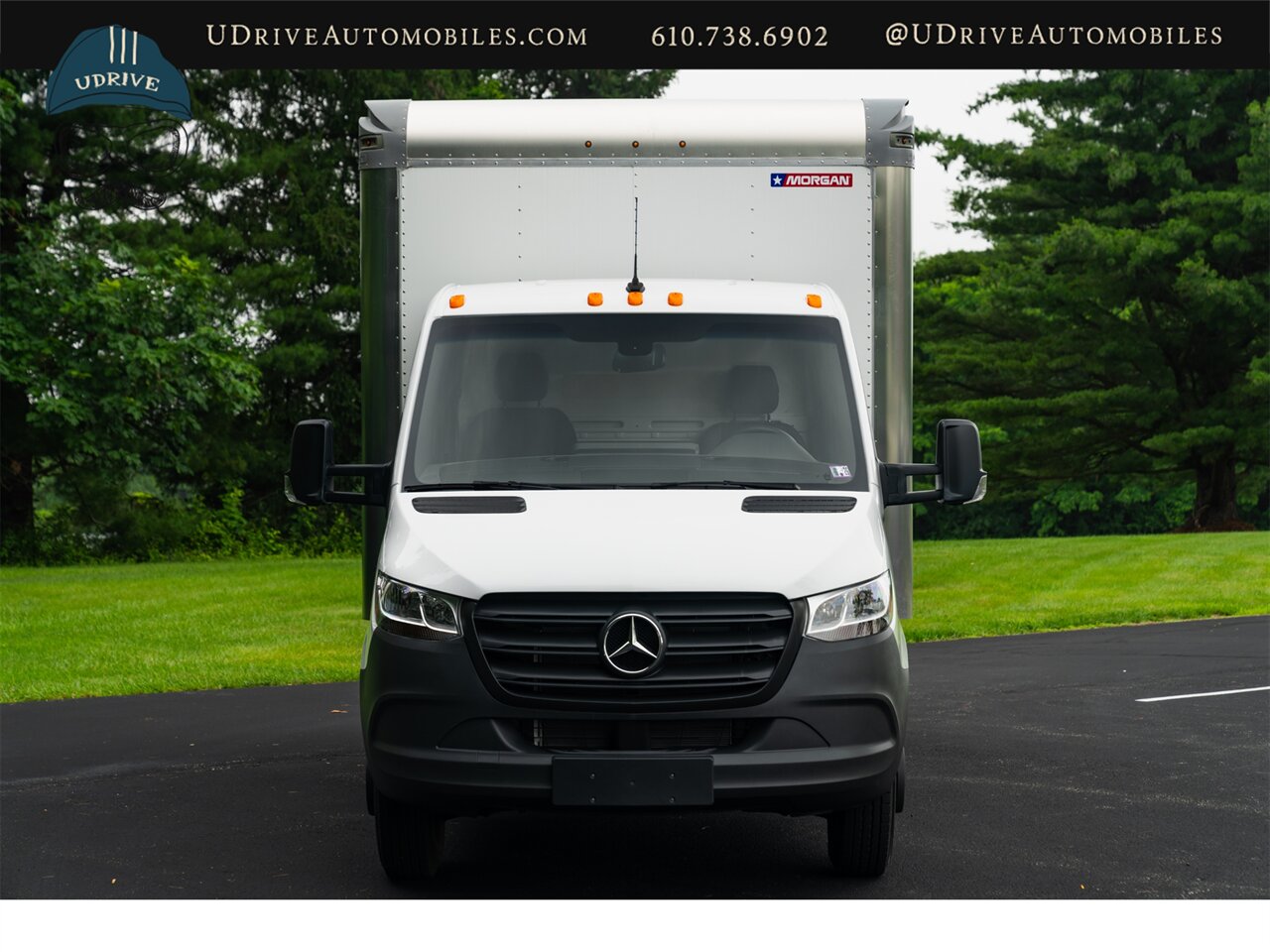 2023 Mercedes-Benz Sprinter 4500 Box Truck 260 Miles Diesel - Photo 13 - West Chester, PA 19382