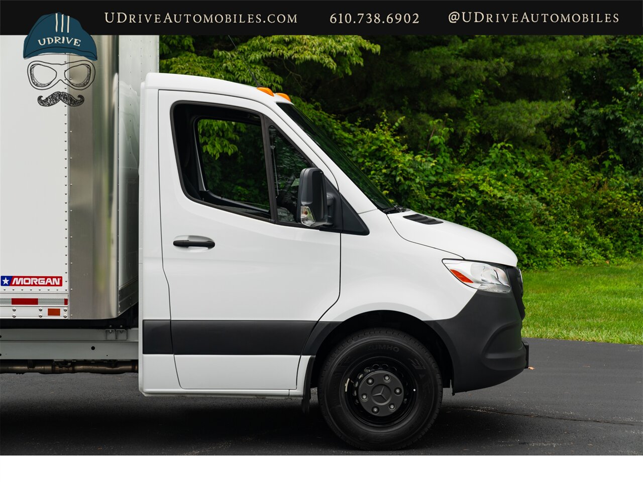 2023 Mercedes-Benz Sprinter 4500 Box Truck 260 Miles Diesel - Photo 19 - West Chester, PA 19382