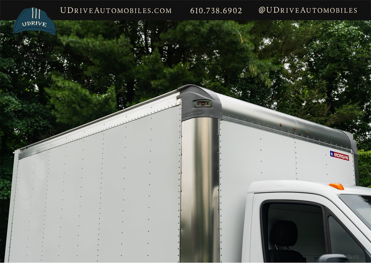 2023 Mercedes-Benz Sprinter 4500 Box Truck 260 Miles Diesel - Photo 18 - West Chester, PA 19382