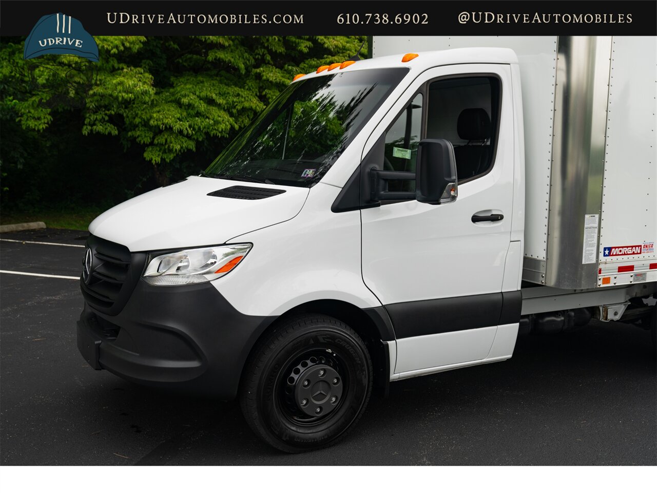 2023 Mercedes-Benz Sprinter 4500 Box Truck 260 Miles Diesel - Photo 10 - West Chester, PA 19382