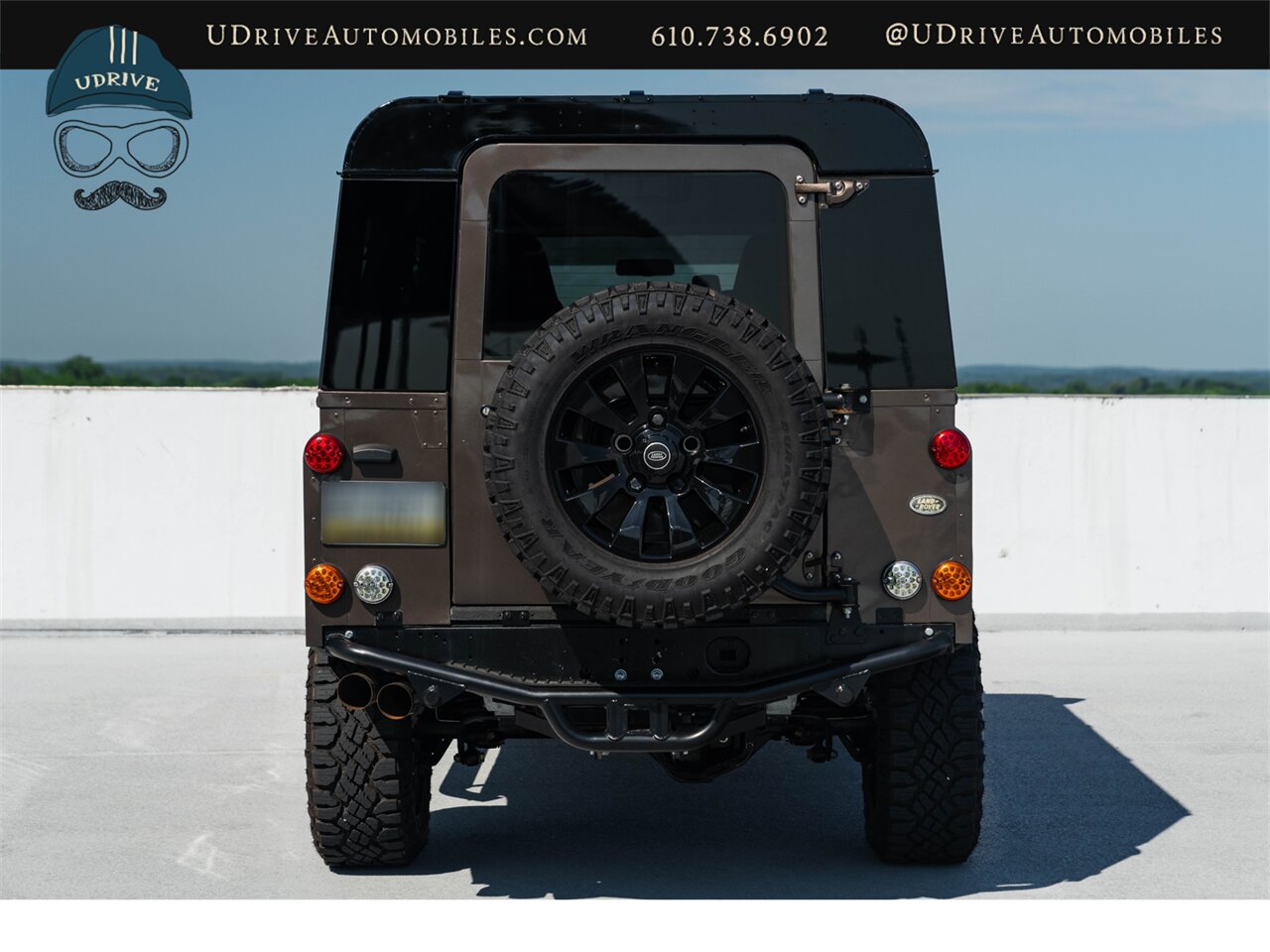1984 Land Rover Defender 110 6.2L LS3 V8 Automatic Transmission Fully Restored - Photo 36 - West Chester, PA 19382