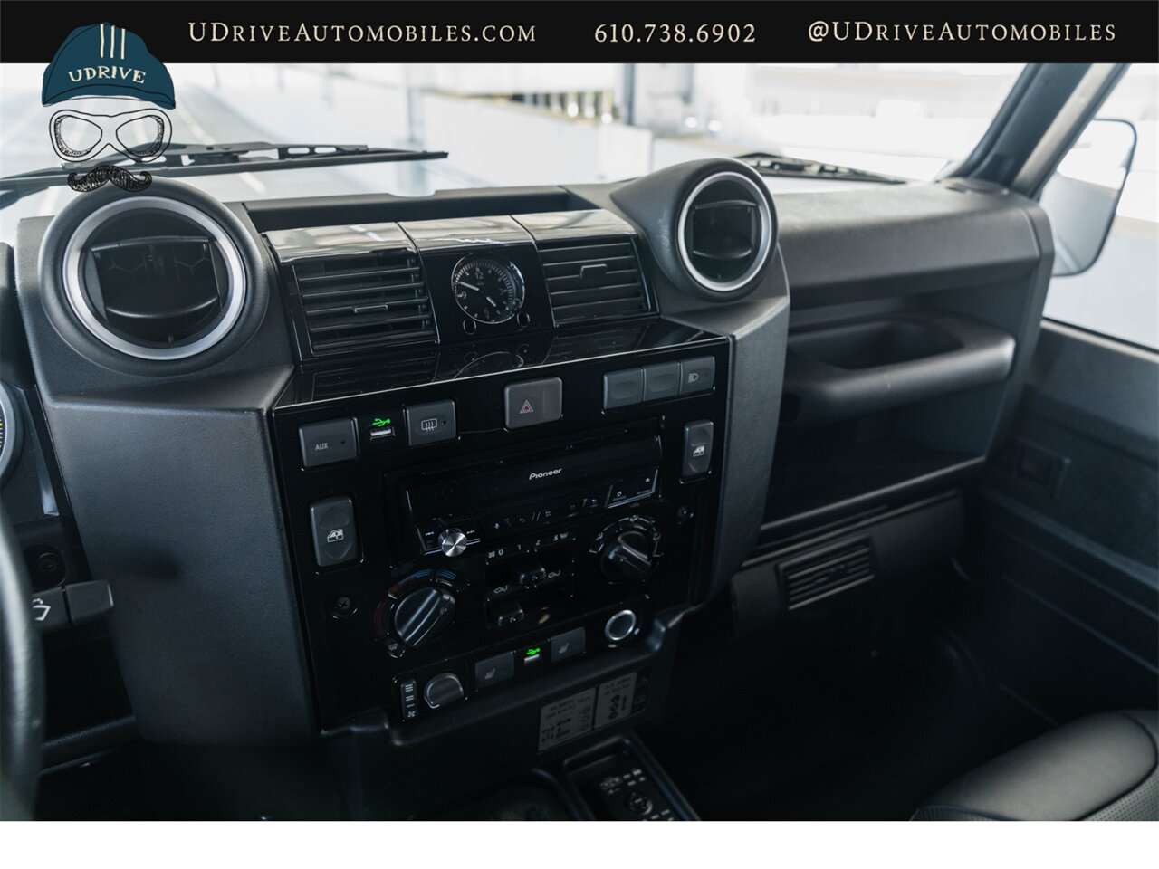 1984 Land Rover Defender 110 6.2L LS3 V8 Automatic Transmission Fully Restored - Photo 60 - West Chester, PA 19382