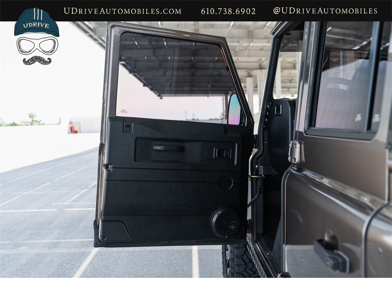 1984 Land Rover Defender 110 6.2L LS3 V8 Automatic Transmission Fully Restored - Photo 46 - West Chester, PA 19382